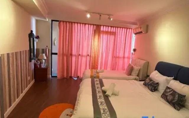 Nicely Riverbank suites 405 @Riverview