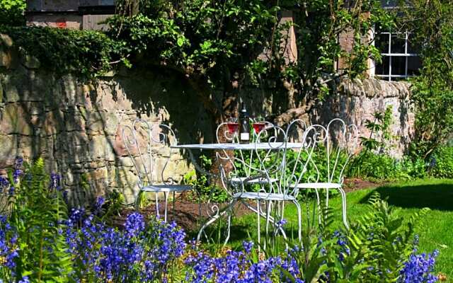 The Old Parsonage Country House