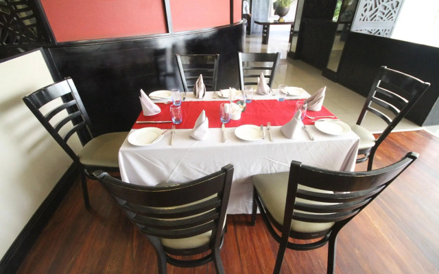 Mount Meru Hotel