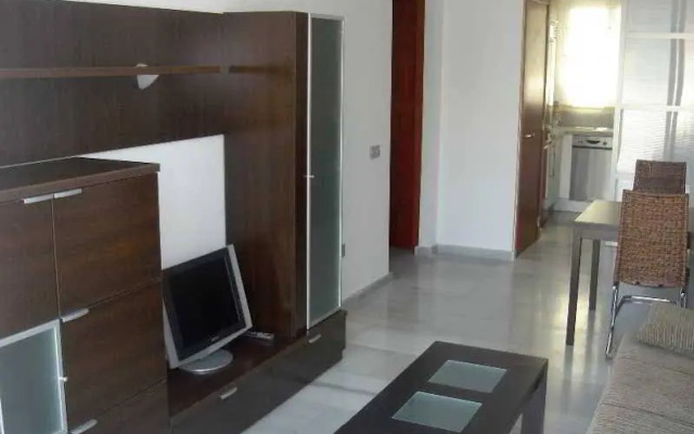 Apartamentos Puerto Romano 3000