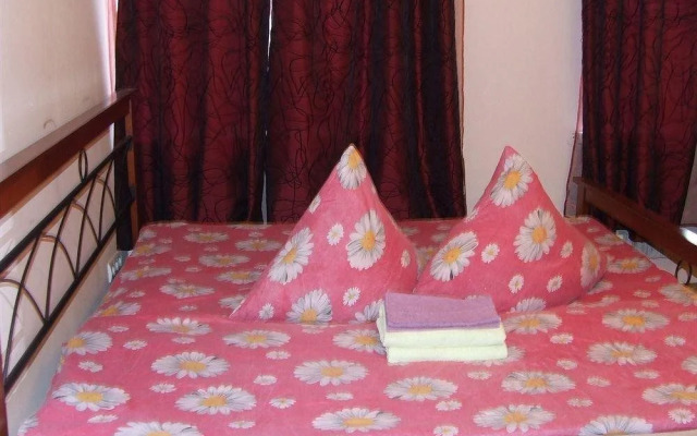 Pokrov Dvor