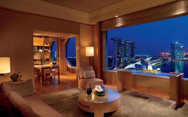 The Ritz-Carlton, Millenia Singapore