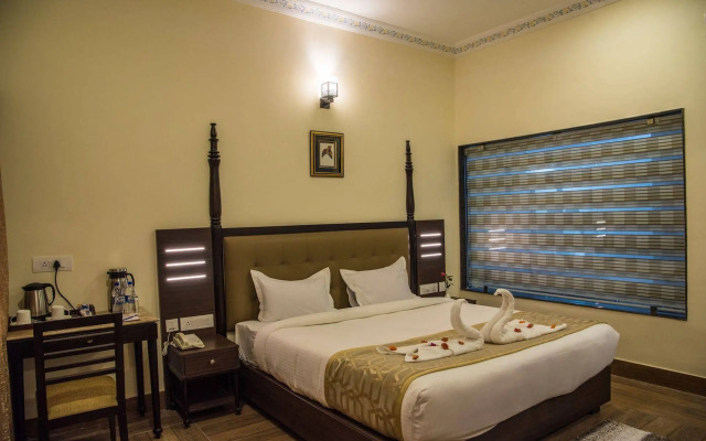 Labh Garh Palace