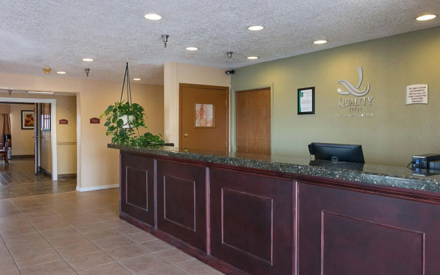 Quality Inn Los Lunas - Albuquerque South