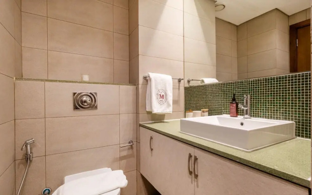 2BR + Maid's w Sea Views in Palm near Nakheel Mall