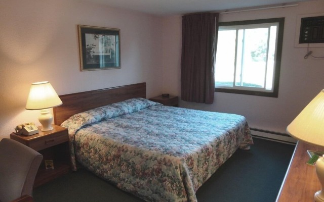 Eastern Inn & Suites