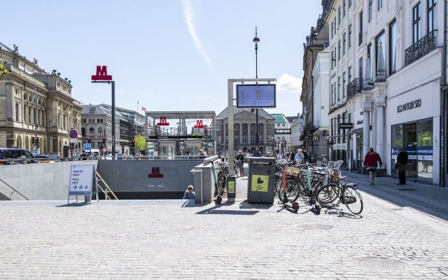 On the Mile 4 - Into This Place