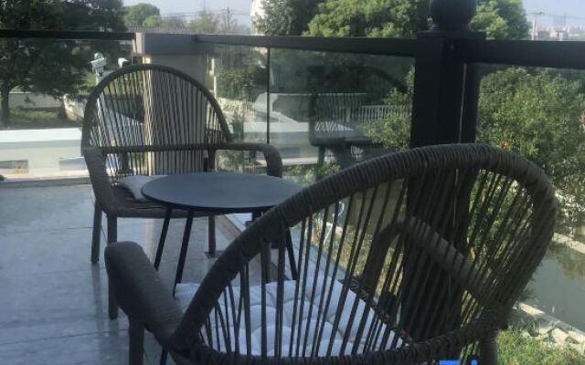 Yulin Xiaozhu Homestay (Shanghai Safari Park)