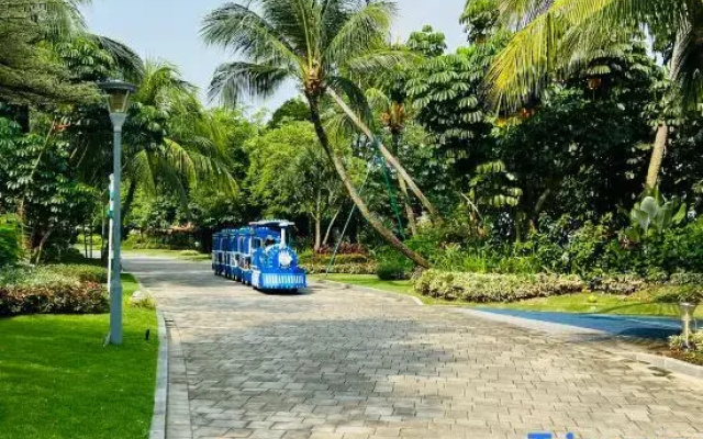 Seaview 2B1R 8pax Condo Forest City 4J-910