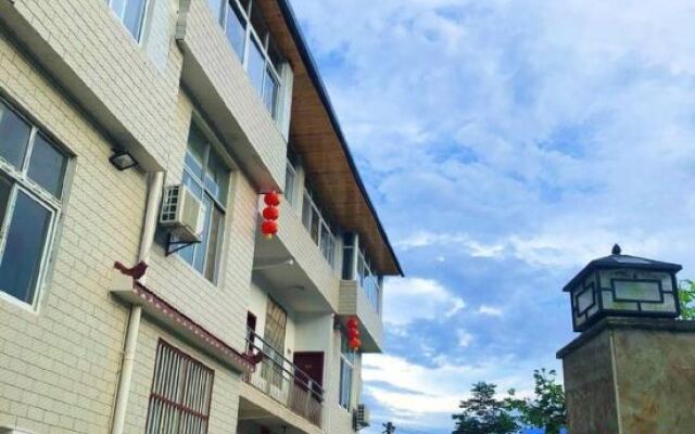Where to Stay in Yunxia Tea House