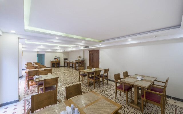 Lalinn Hotel