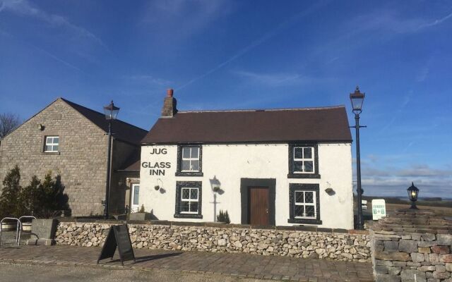 The Jug and Glass Inn