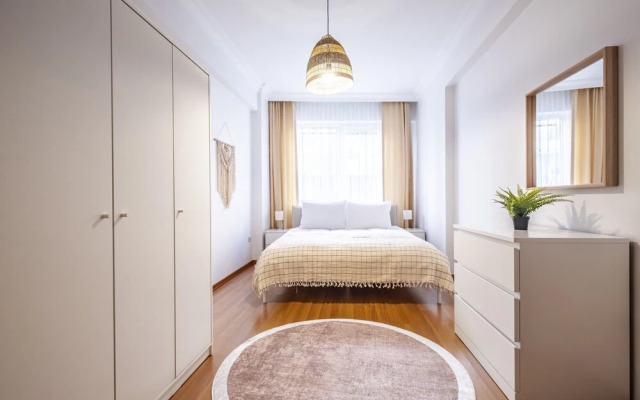 Magnificent Flat With Central Location in Sisli