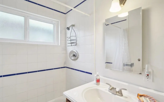 4950 Sandyland Road #127 Condo