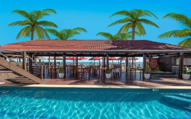 Ramada Suites by Wyndham Wailoaloa Beach Fiji Hotel