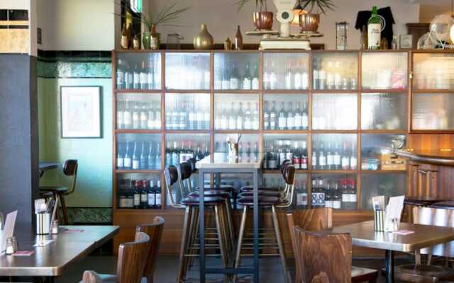 Sydney Park Hotel