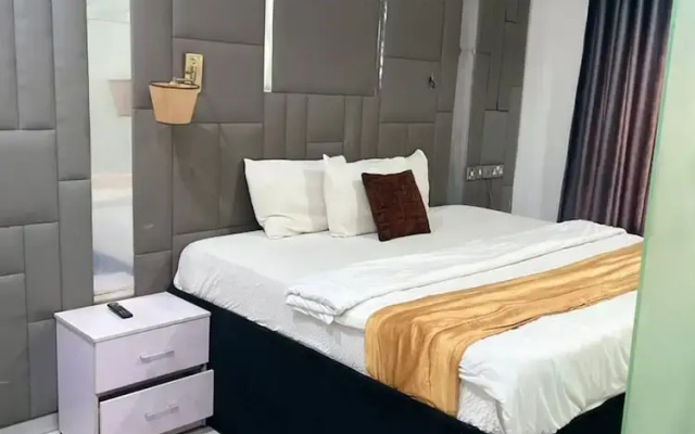 DE Caribbean Luxury Hotel and Suites