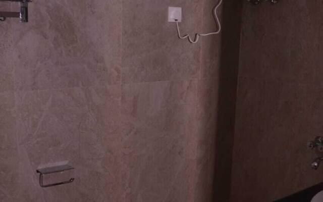 ADB Rooms Hotel Silver Lake Inn