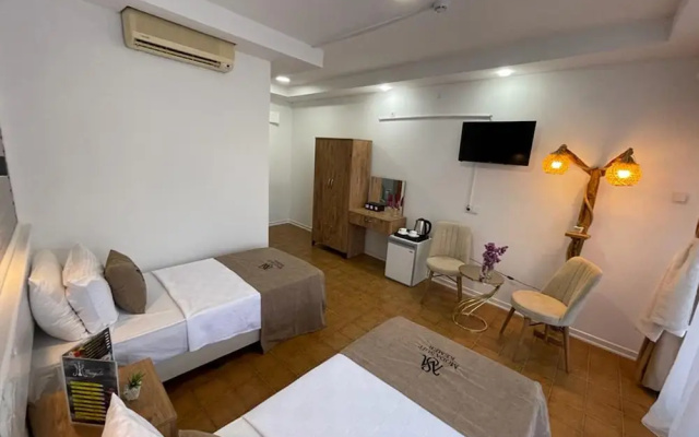 Moda Suit Hotel