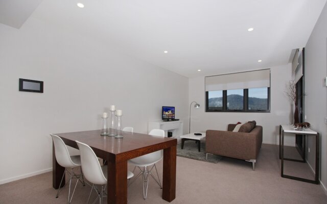 Accommodate Canberra - IQ - Braddon