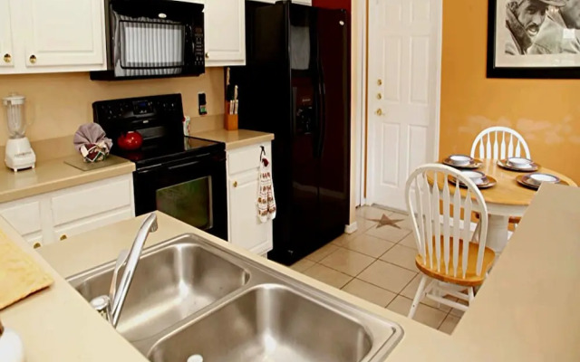 Loyalty Vacation Homes Davenport