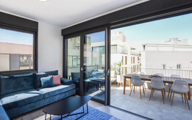 Beautiful 2BR Penthouse in Mendele 7 by HolyGuest