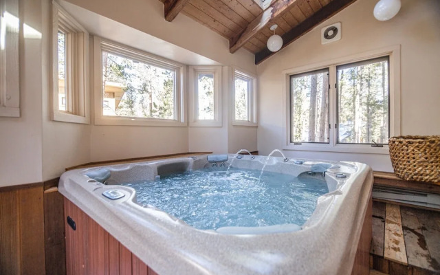 Red Feather 5 Bedroom Home by Redawning