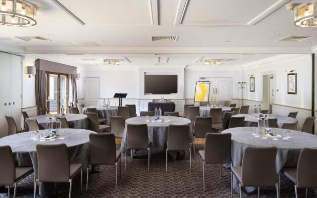 voco Oxford Spires by IHG
