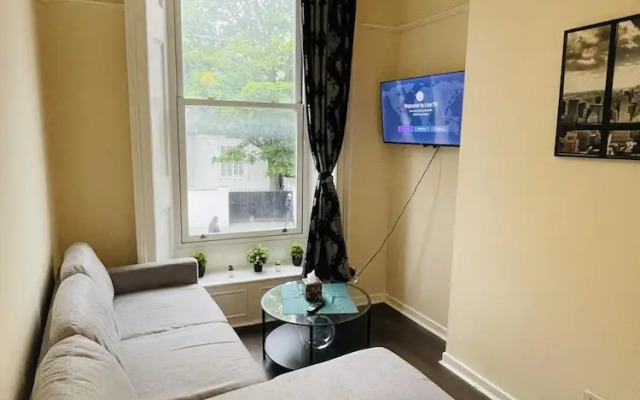 Captivating 2-bed Apartment in London Paddington