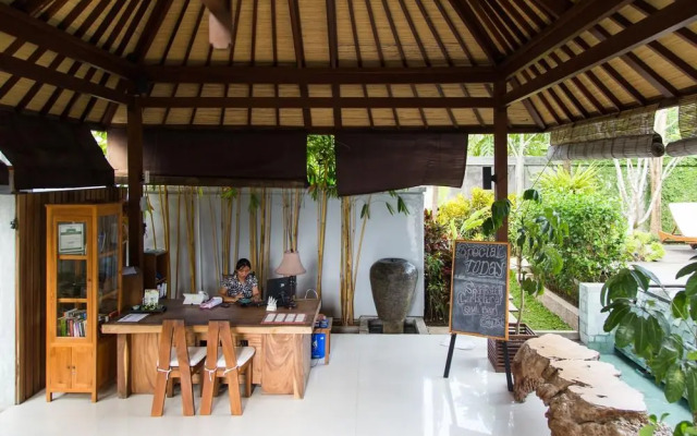 The Astari Villa And Residence