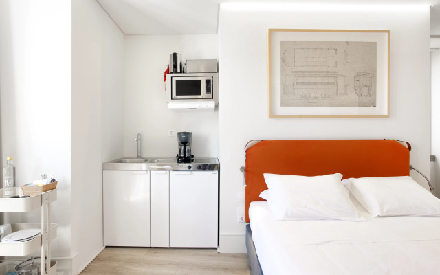 Lisbon Serviced Apartments - Ascensor da Bica