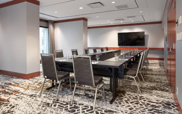 Delta Hotels by Marriott Vancouver Downtown Suites