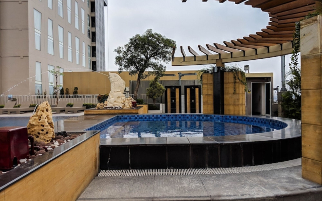 Best Location And Homey 1Br Apartment At Trillium Residence