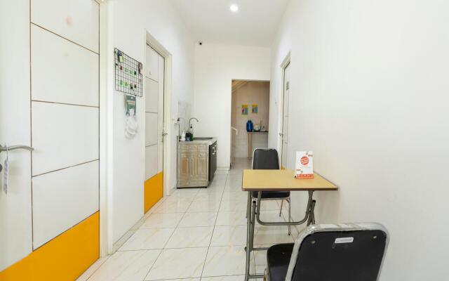 OYO Life 3782 Gunung Anyar