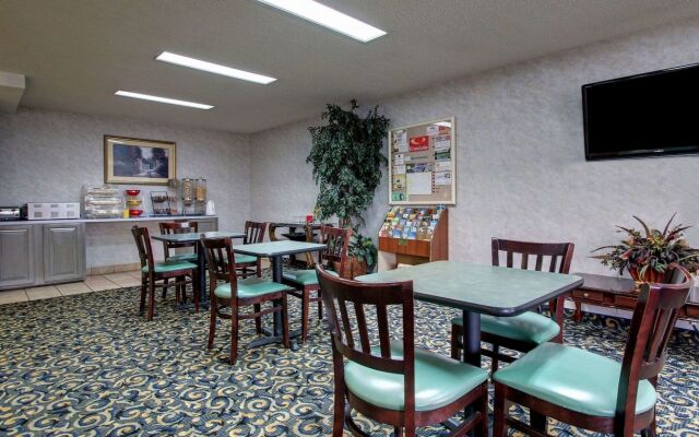 Magnolia Inn Townhouse Hattiesburg MS I-59