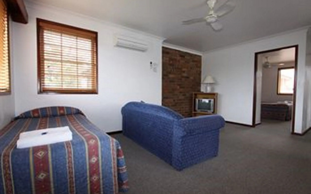 Park Beach Resort Motel