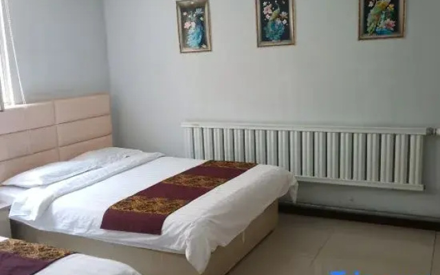 Hengxiang Hotel (Baita Airport)