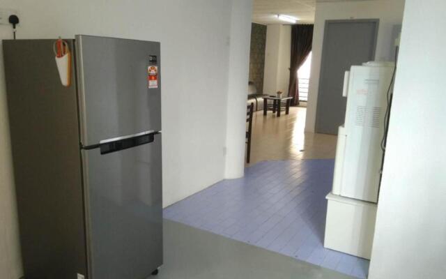 OYO Home 90326 Wg Guest House