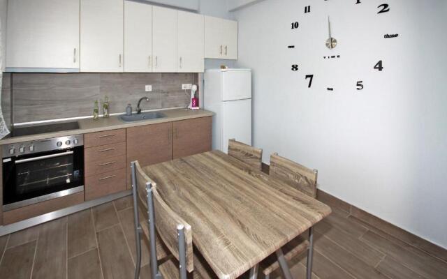 Zephyros Family Apartments 1