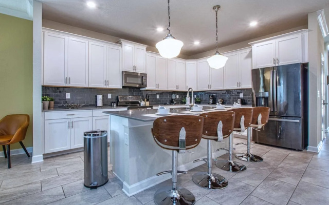 Fancy Family Home 10min-disney Private Pool Stl108