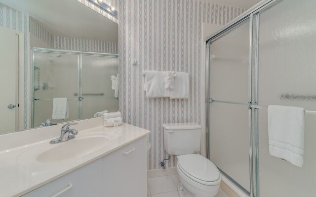 Vista Verde North by Vtrips