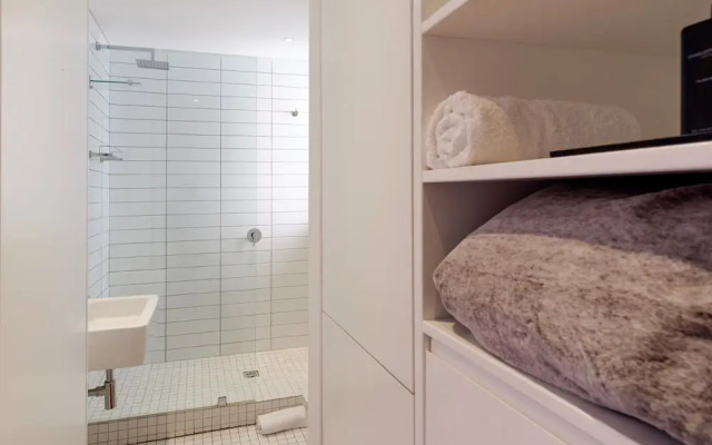 Mouille Point Apartment