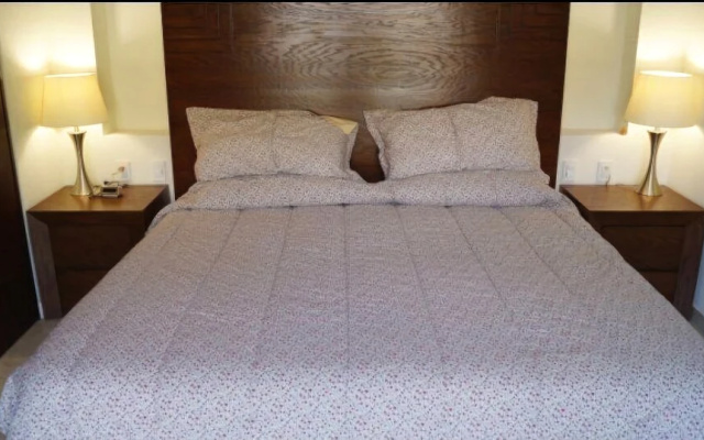 Romantic Zone V399 1 Bedroom
