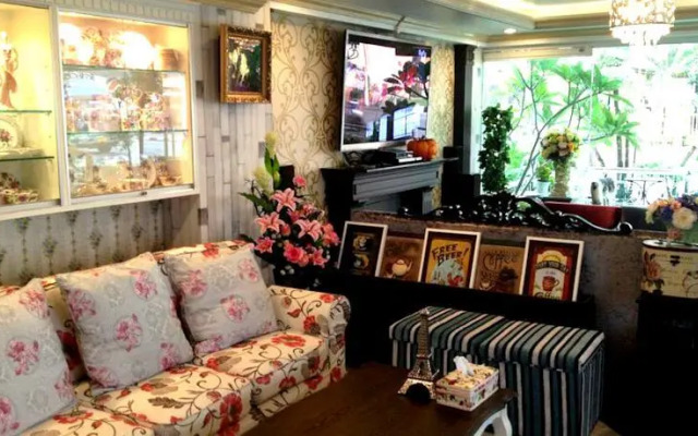 Greenvale Serviced Apartment