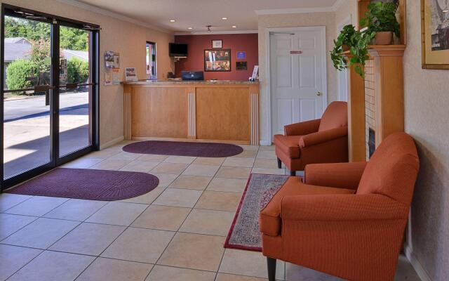 America's Best Value Inn & Suites Blytheville by Sonesta