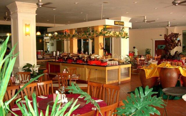 Tiara Beach Resort