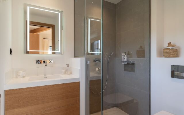 Villa Azalea by The Pearls Collection