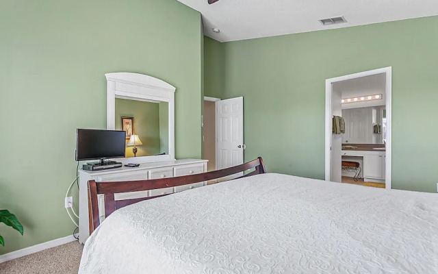 Eagle Pointe-ru1105
