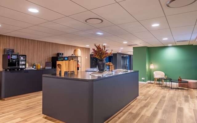 Golden Tulip Lyon Ouest Techlid - Hotel and Spa
