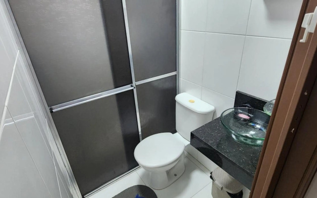 Apartamento super mobilhado com piscina e churrasqueira